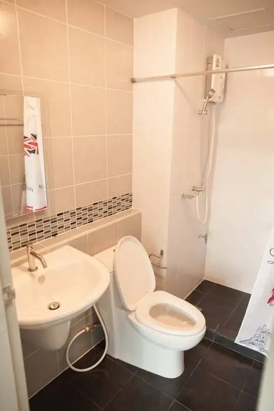 Studio, DCondo Kathu — Entry-Level Condo — Kathu · 5/7