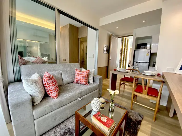 Amazing studio apartments, with pool view, on Karon beach — Karon