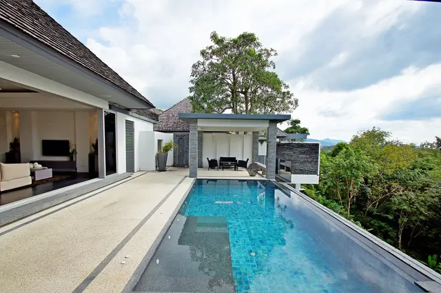 Incredible premium 3-Bedroom villa, with sea view in The Villas Overlooking Layan project, on Bangtao / Laguna beach — Layan