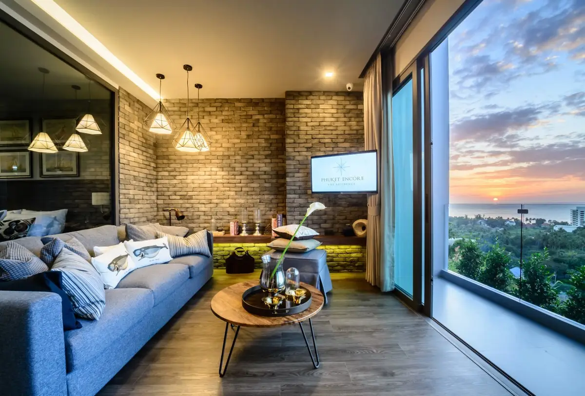 อพาร์ทเมนต์ 1 ห้องนอนวิวทะเล Karon ใกล้หาด — Karon · 1/11
