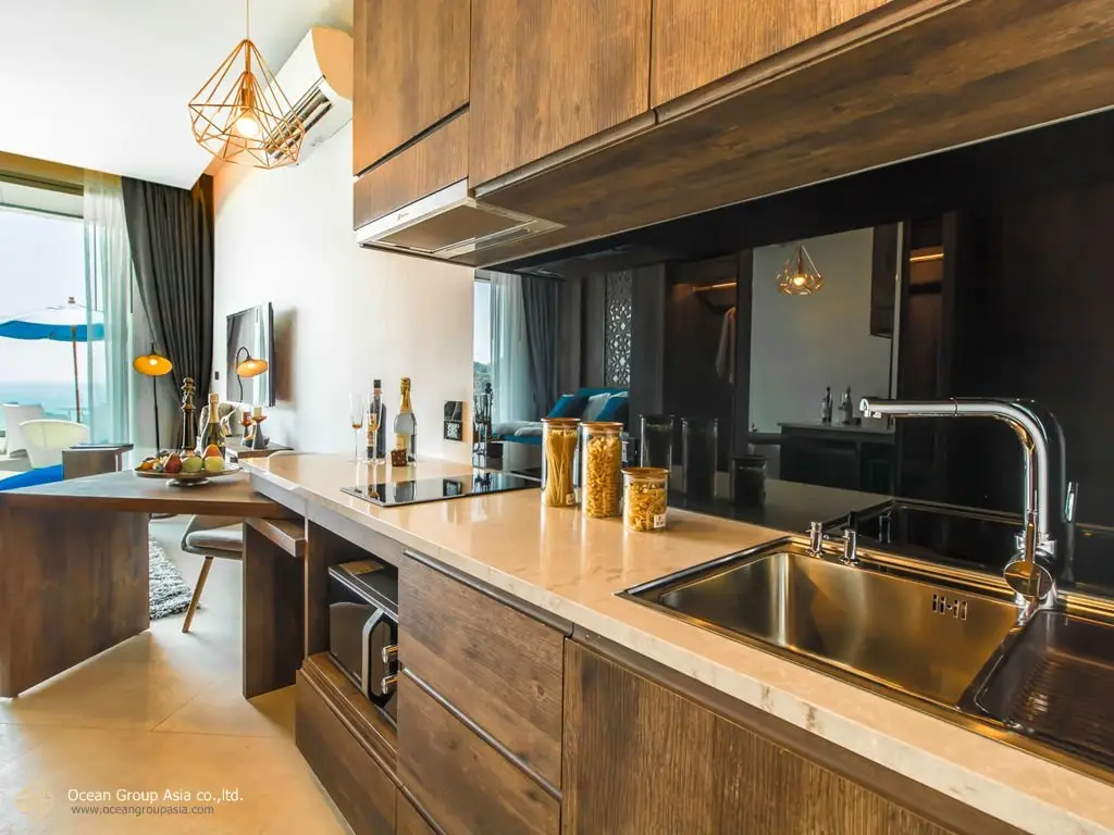 Compact Sea View Studio, Karon — Flexible Ownership — Karon · 4/20