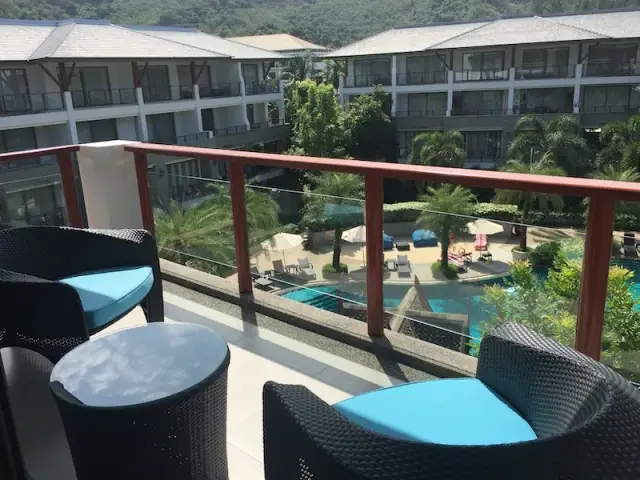 4-Bedroom Apartments, with pool view and near the sea in Pearl of Naithon project, on Naithon beach — Nai Thon
