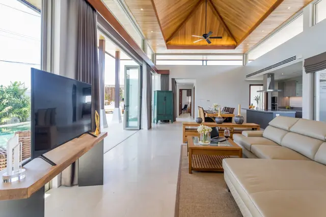 Comfortable 3-Bedroom villa, with pool view in Botanica Phase The Residence project, on Bangtao / Laguna beach — Cherng Talay