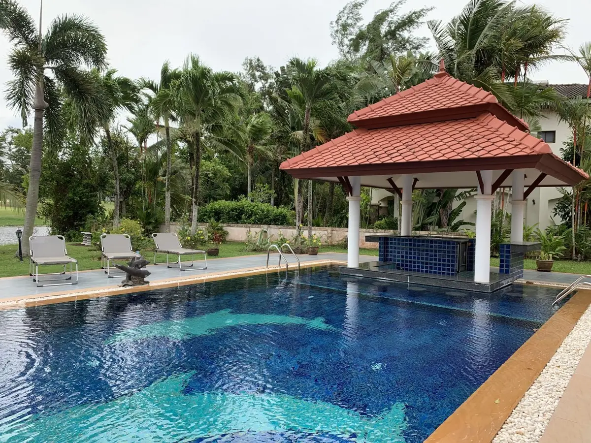 วิลล่า 4 ห้องนอน พร้อมห้องรับใช้ Laguna Homes Layan — Layan · 3/24