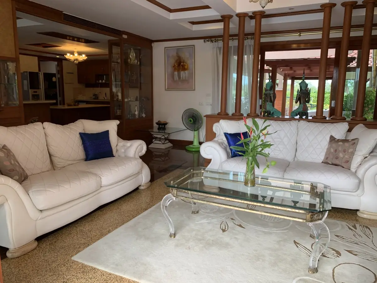 วิลล่า 4 ห้องนอน พร้อมห้องรับใช้ Laguna Homes Layan — Layan · 4/24