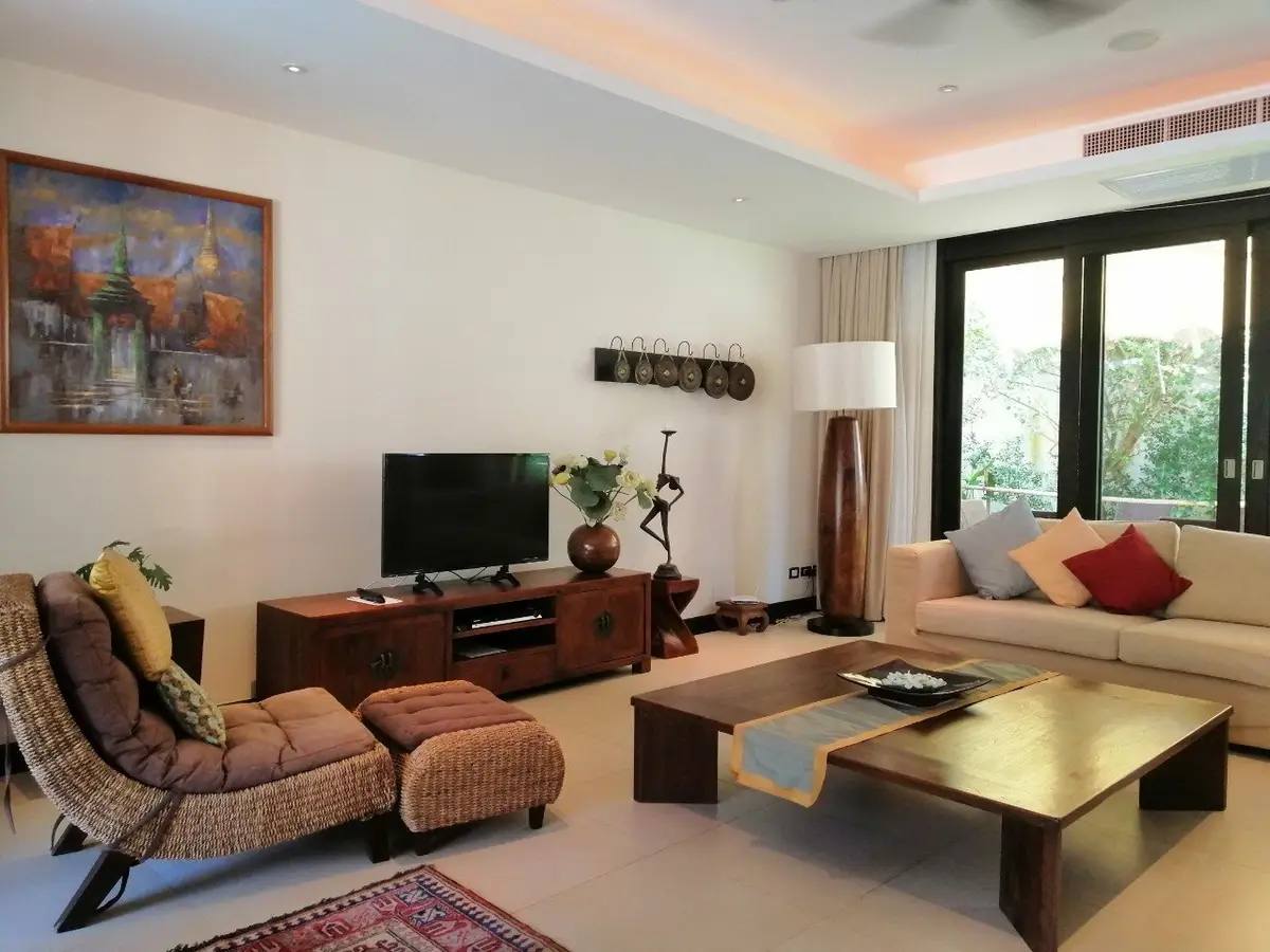 วิลลา 4 ห้องนอนเข้าถึงสระ ใน Chom Tawan — Layan · 2/39
