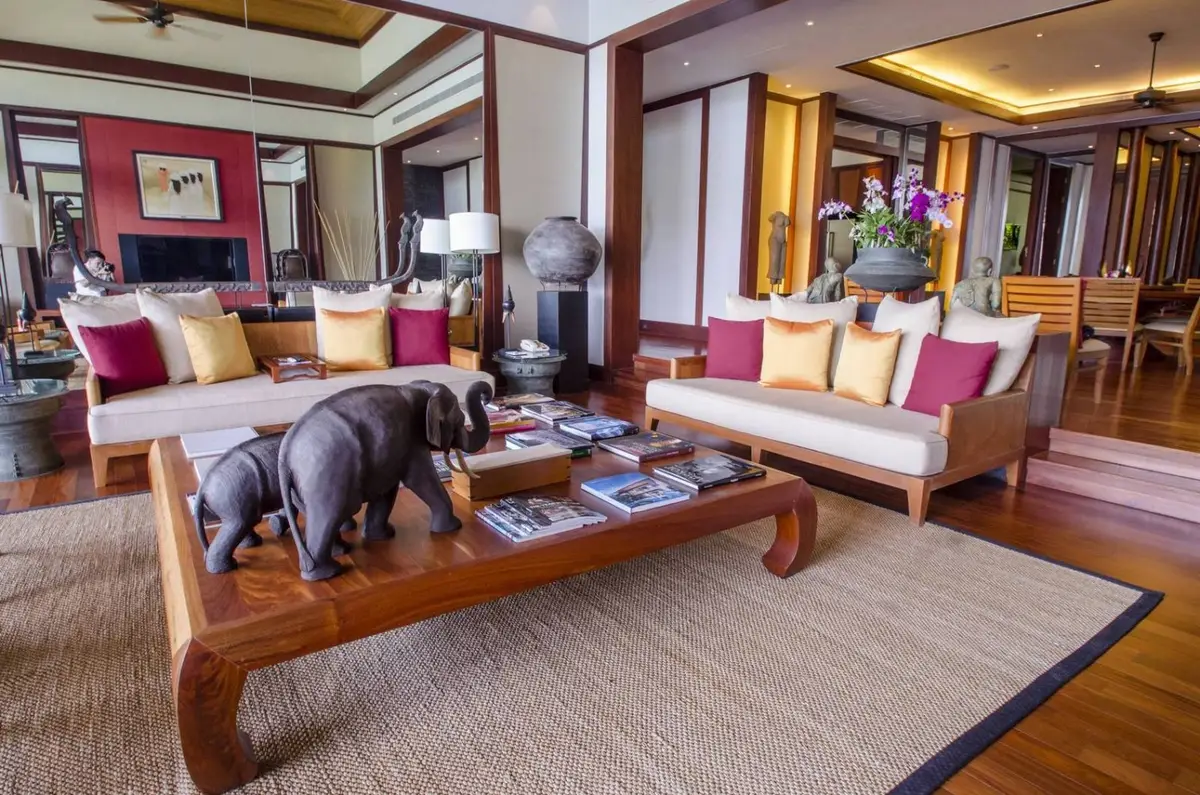 4-Bed Apartment, Extra-Large Ground Floor Unit — Kamala · 3/15