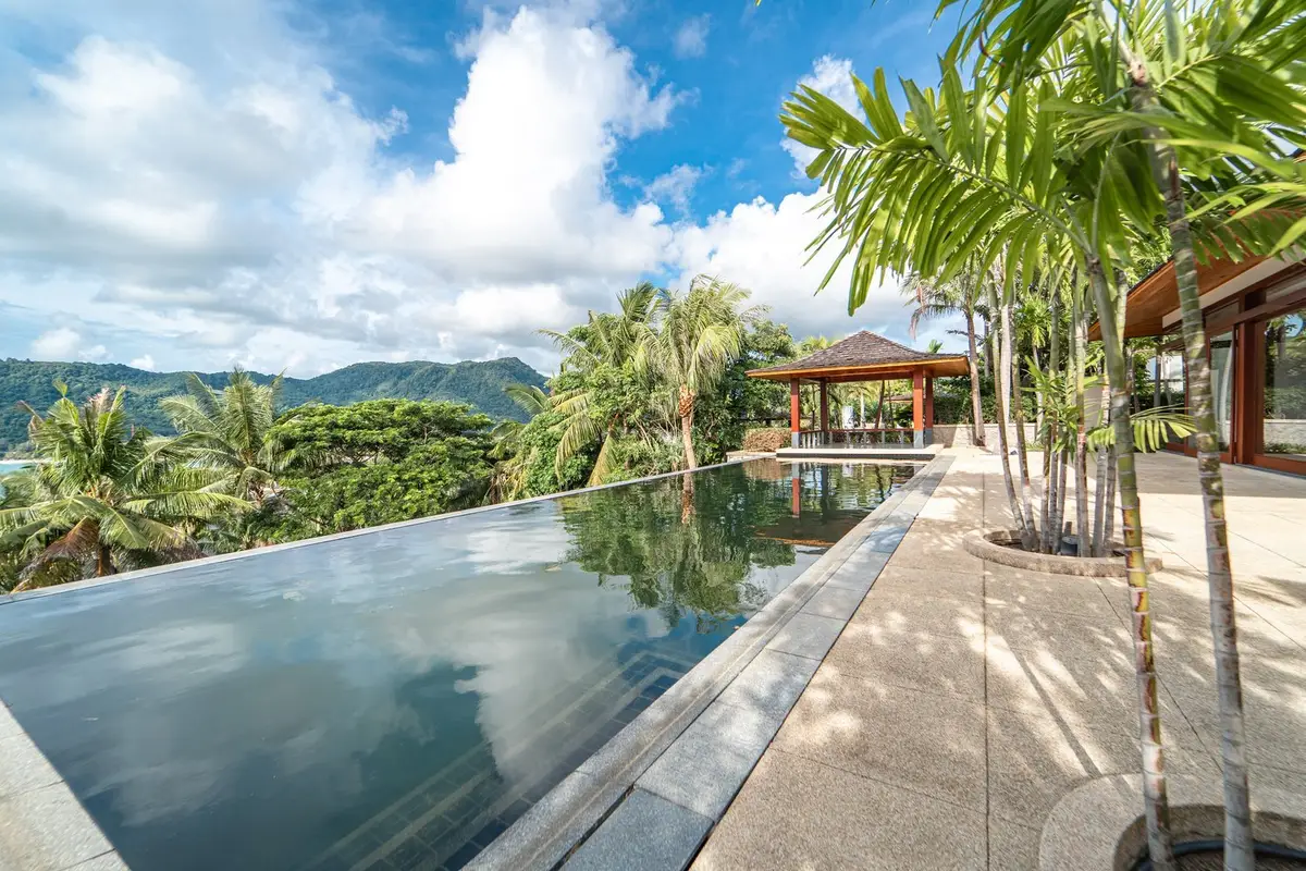 4-bed Villa with Pool in Kamala — Kamala · 2/29