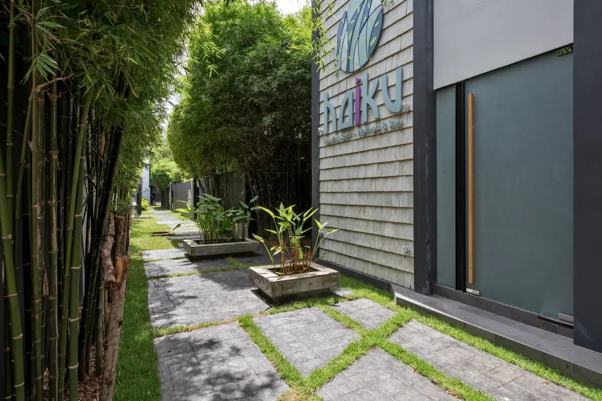 Compact 1-Bed Pool Villa in Villoft Zen Resort — Layan · 1/23