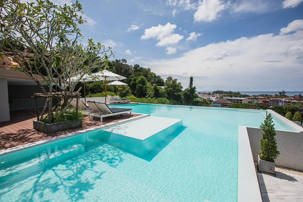 2-Bed Apartment in Palmetto, Karon—Balcony Appeal — Karon · 5/21