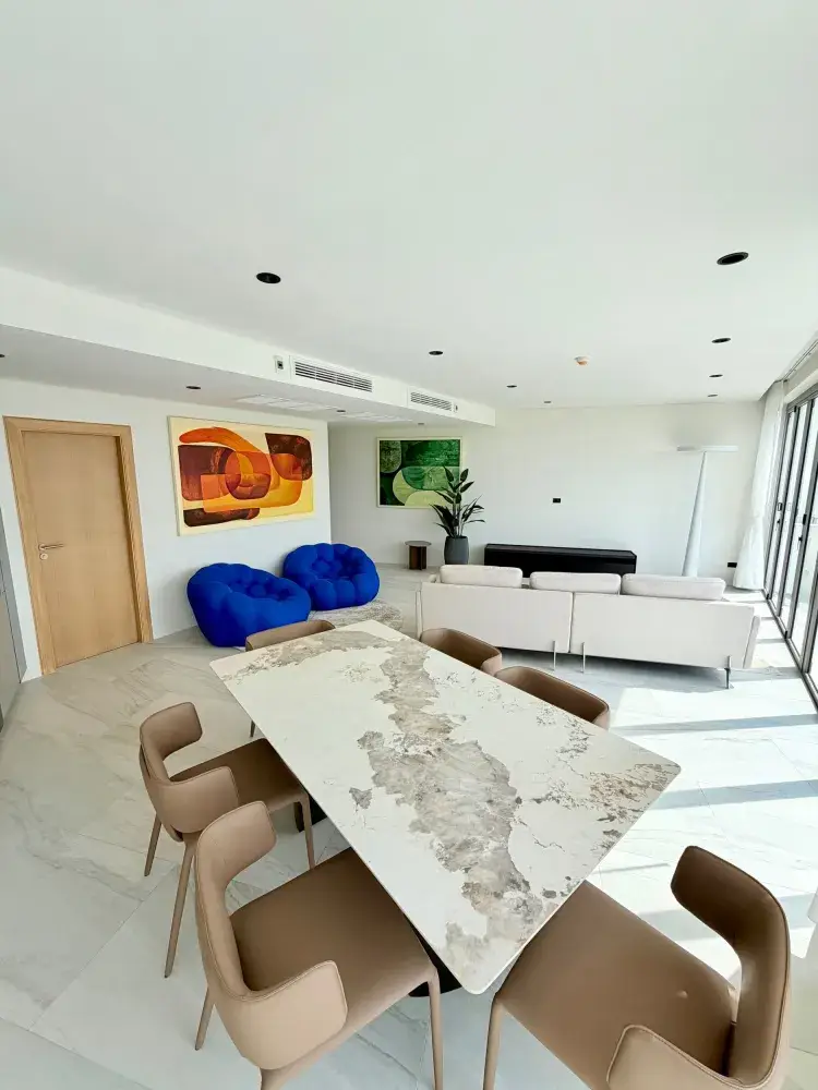 3-Bed Patong Apartment with Sea & Mountain Views — Patong · 4/30