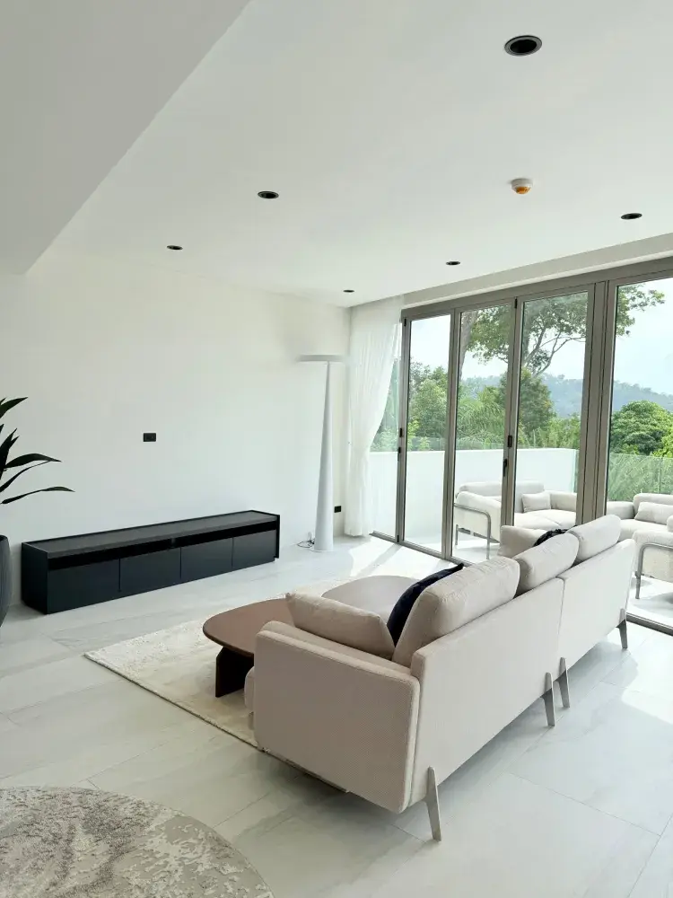 3-Bed Patong Apartment with Sea & Mountain Views — Patong · 5/30