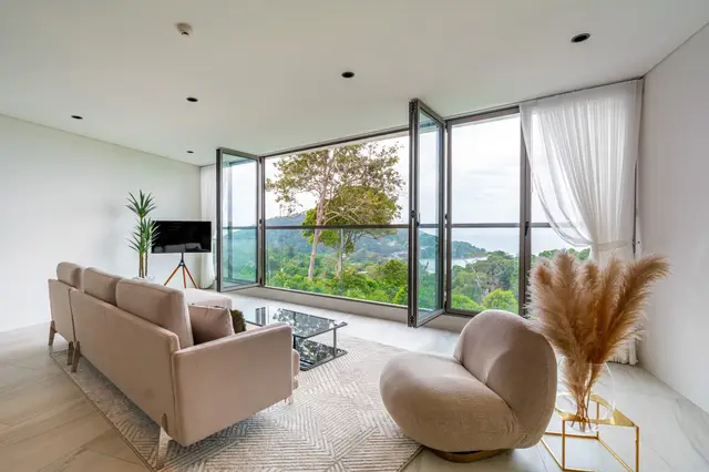 3-Bedroom Penthouse, with sea view in Bluepoint Condominium project, on Patong Beach beach — Patong