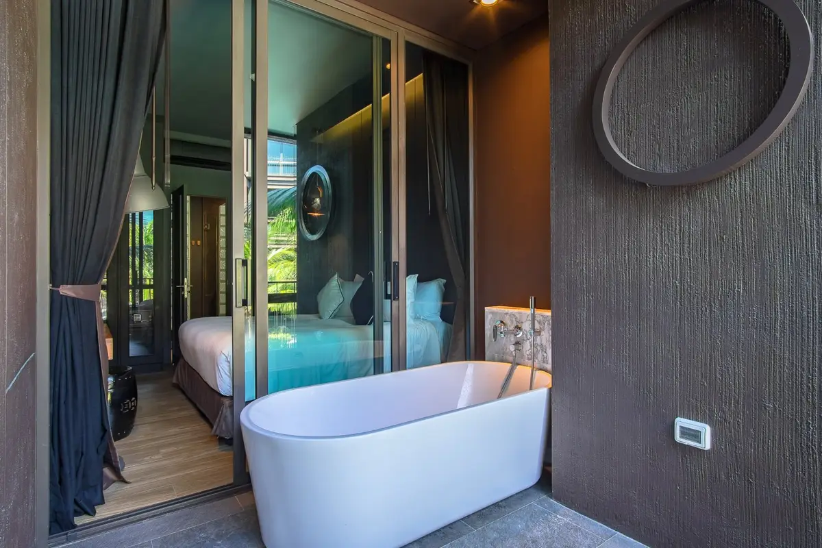 2-Bed Apartment with Balcony, Saturdays—Rawai — Rawai · 2/25