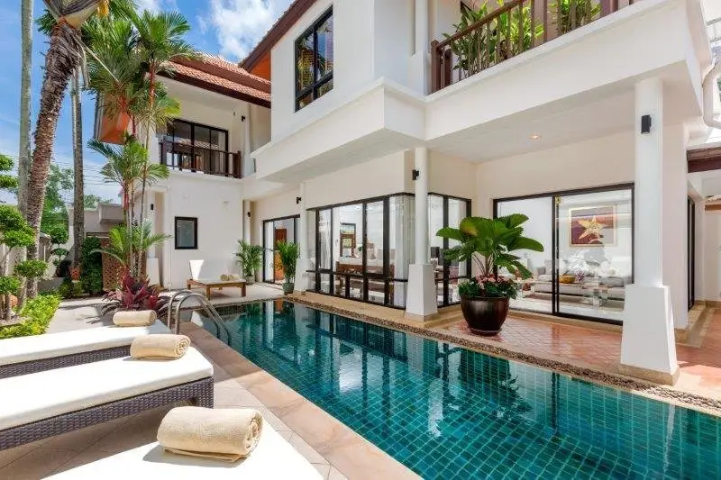 วิลล่า 3 ห้องนอนวิวสนามกอล์ฟ Laguna Fairways — Layan · 2/50