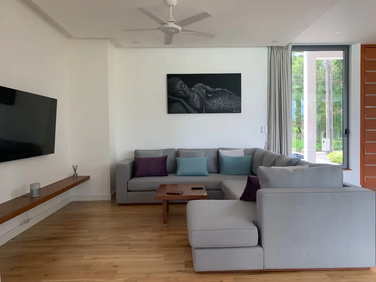 วิลล่า 4 ห้องนอนสนามกอล์ฟหรู Laguna Homes — Layan · 3/34