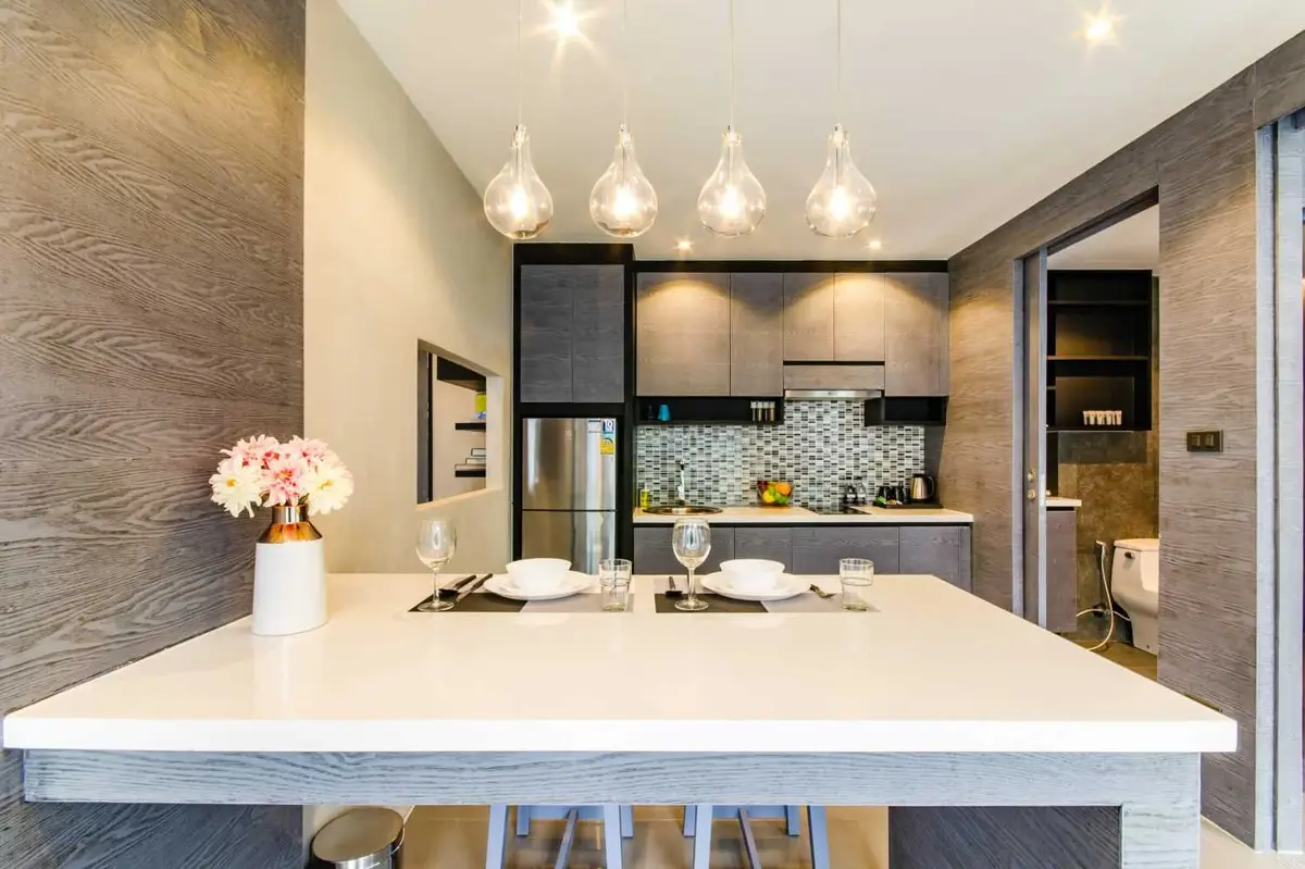 2-Bed Pool-Access Apartment in City Gate — Kamala · 3/13