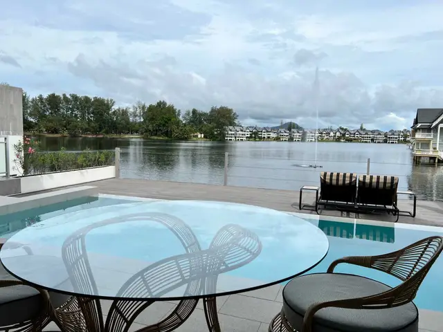 2-Bedroom Apartments, with lake view and near the sea in Angsana Beachfront Residences project, on Bangtao / Laguna beach — Bang Tao