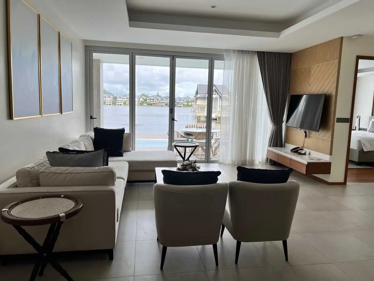 2-Bed Beachfront Apartment, Floor 1 — Bang Tao — Bang Tao · 3/10