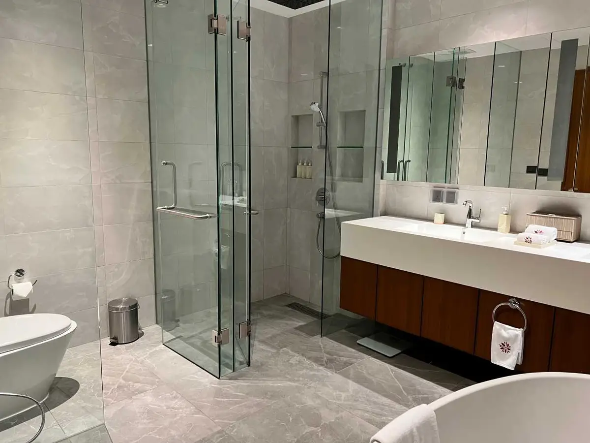 2-Bed Beachfront Apartment, Floor 1 — Bang Tao — Bang Tao · 5/10