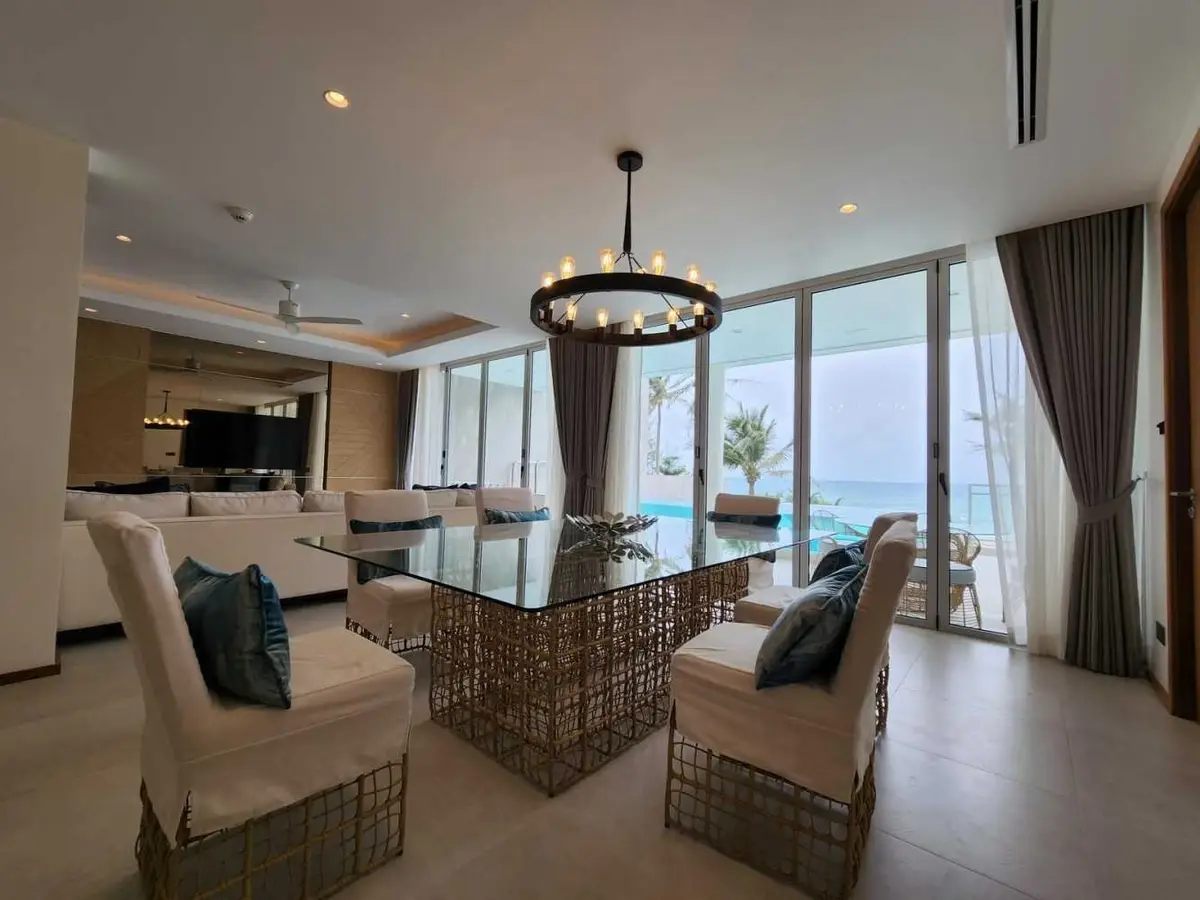 อพยพ 3 ห้องนอน วิวทะเล บางเทา — ชายหาดหน้าน้ำ — Bang Tao · 4/19