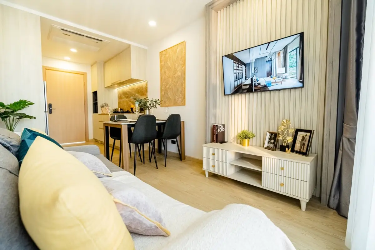 1-Bed Apartment, The Ozone Bang Tao — Bang Tao · 4/14