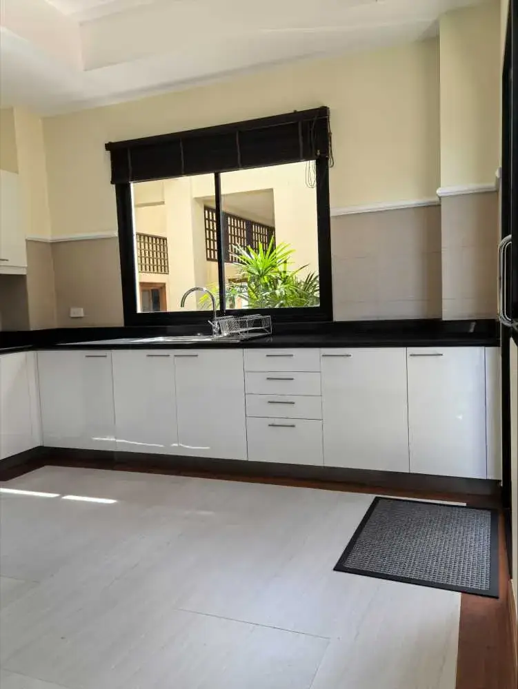 4-bed Villa with Pool in Layan — Layan · 5/28