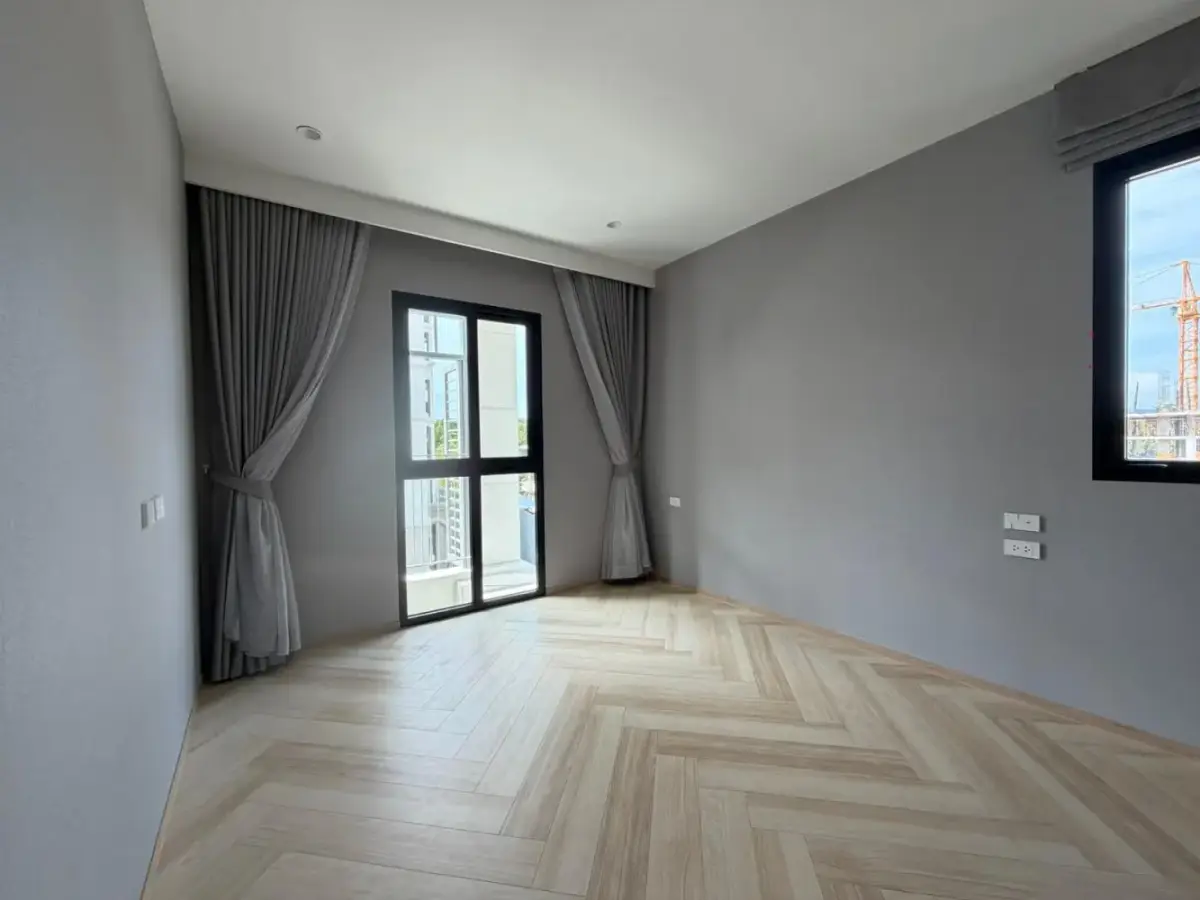อพาร์ทเมนต์ 1 ห้องนอน วิวเมือง Bang Tao — Bang Tao · 4/21