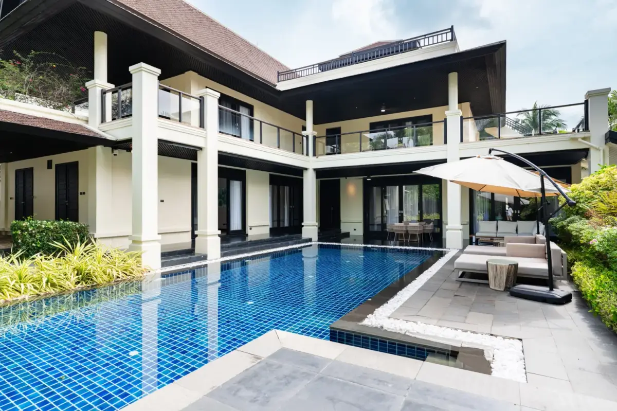 วิลล่า 5 ห้องนอน Maan Tawan ไลย่า — Layan · 1/59