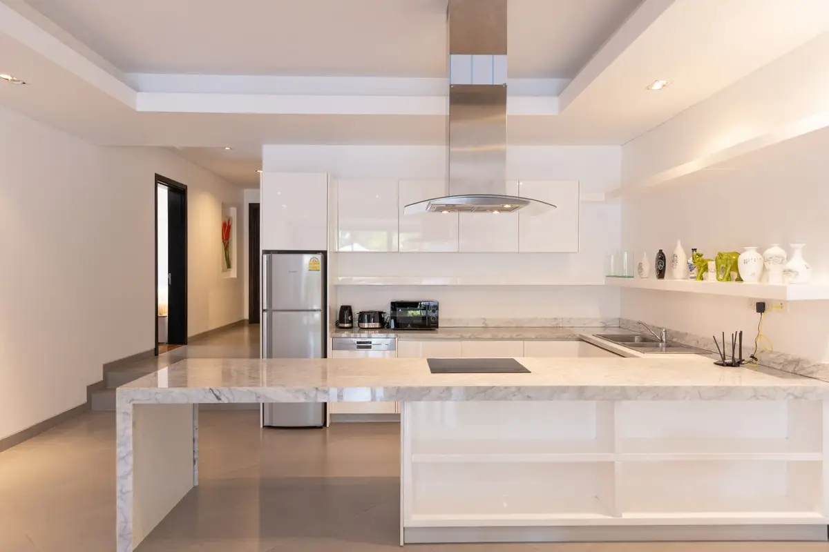 ห้องชุด 3 ห้องนอน Mandala Condominium บางเทา — Bang Tao · 4/18