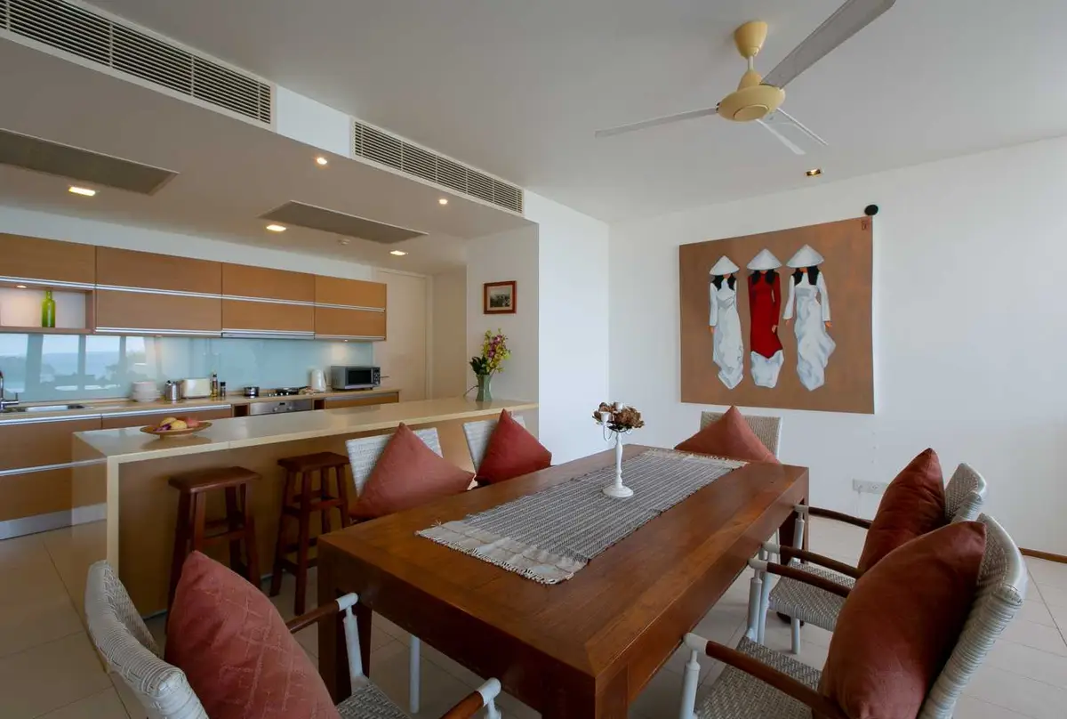 2-Bed Kata Rental, Views Across Gardens & Sea — Kata · 4/13