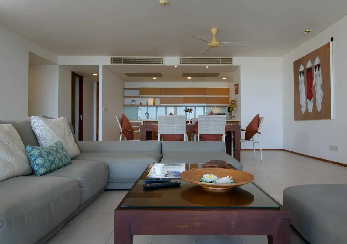 2-Bed Kata Rental, Views Across Gardens & Sea — Kata · 3/13