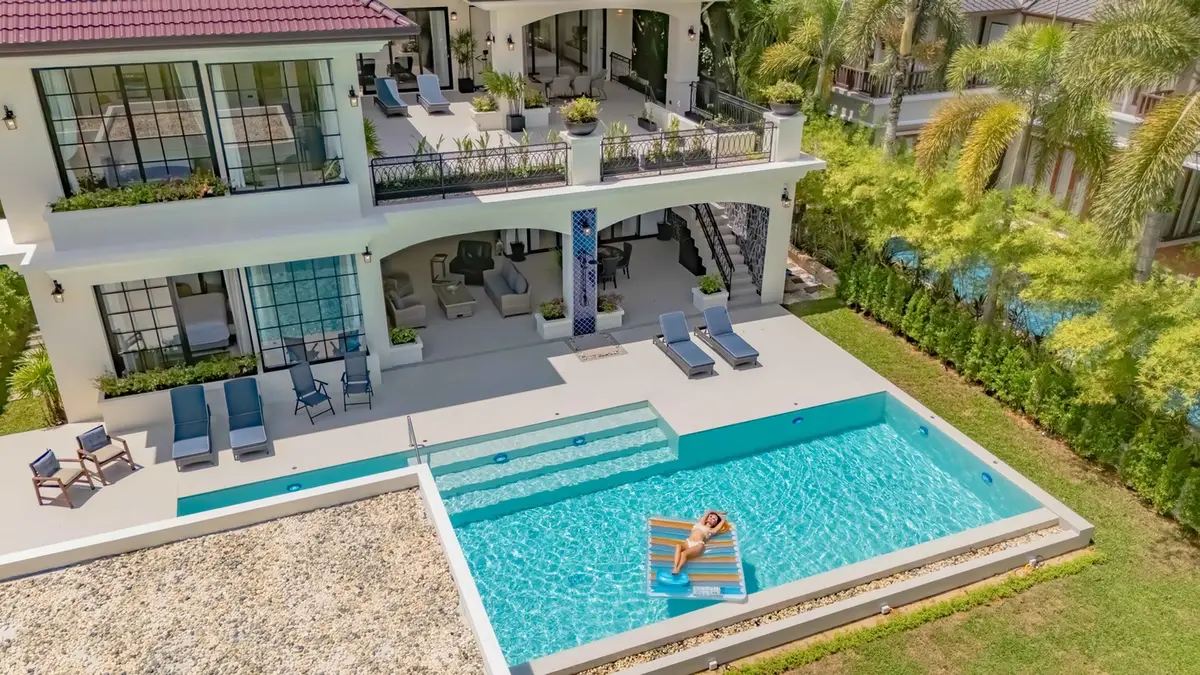 7-Bed Villa, Layan — Holiday Rental — Layan · 2/34