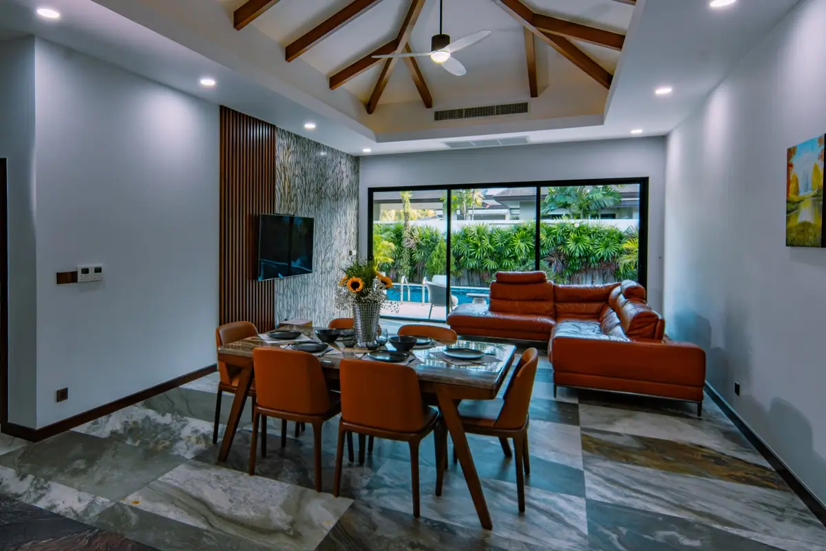 4-Bed Peykaa Villa, 700sqm Plot, City View — Cherng Talay · 2/59