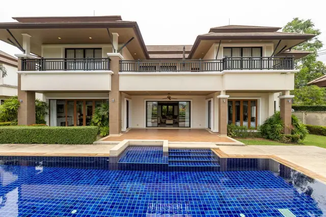 4-Bedroom Villa, with pool view in Laguna Village project, on Bangtao / Laguna beach Video — Layan