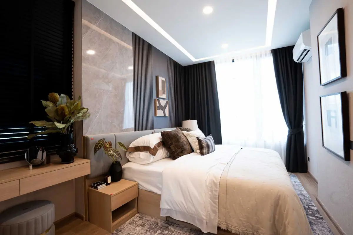 Modern 2-Bed Arise Vibe Apartment with City Views — Cherng Talay · 4/11