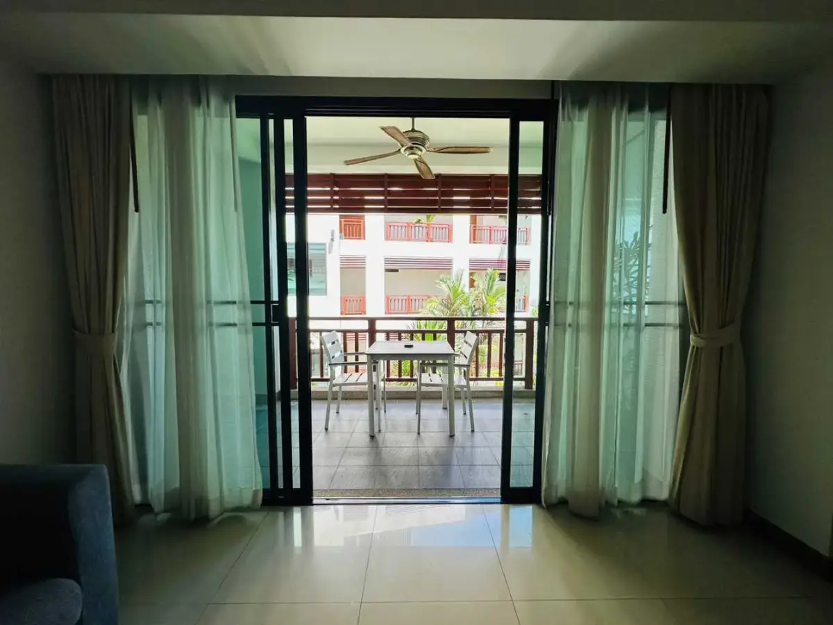 City View Studio in Surin Sabai 2, Pool Access — Surin · 2/18