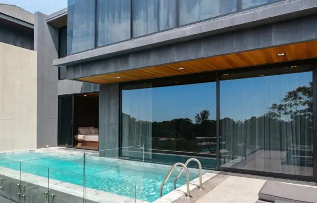 Spacious 2-Bedroom Villa, with pool view in Gold Chariot project, on Bangtao / Laguna beach — Cherng Talay