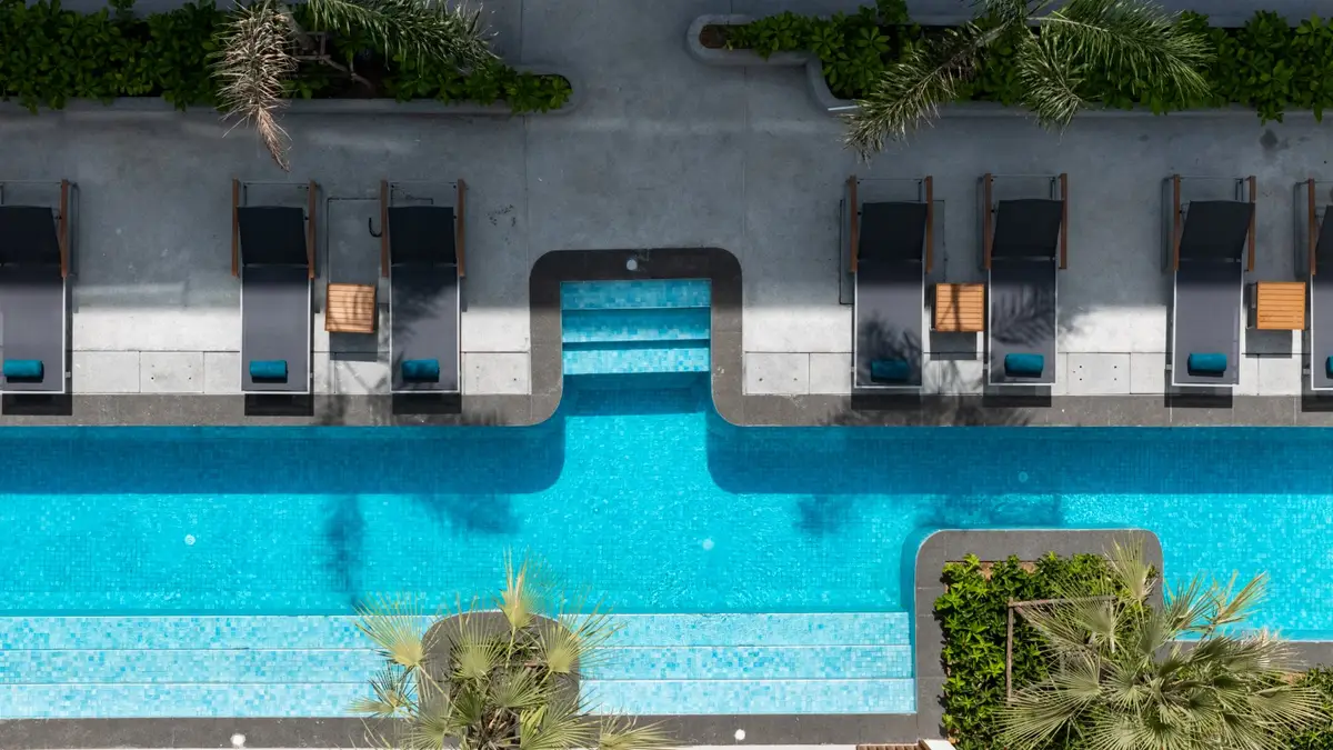 Pool-View Studio, Sunshine Beach Layan — Layan · 1/33