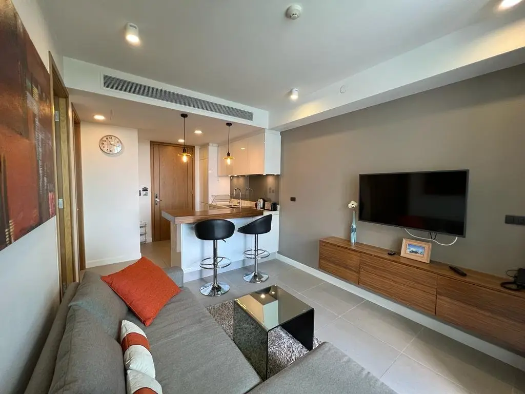 High-Floor 1-Bed Oceanstone, Bang Tao City View — Bang Tao · 5/15
