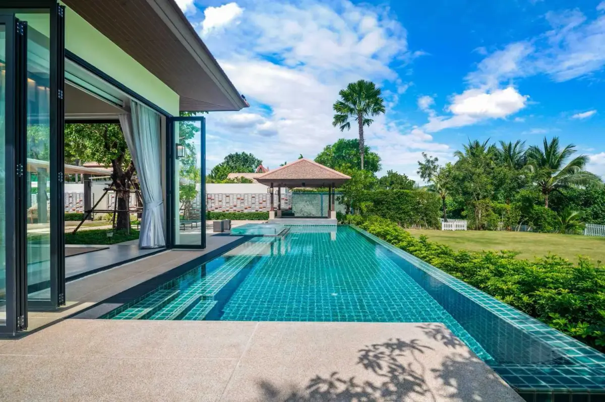 วิลลา 4 ห้องนอน Banyan Tree Grand Layan — Layan · 2/50