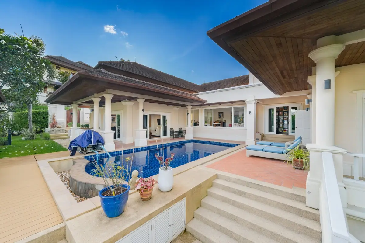 5-Bed Luxury Villa with Pool, Layan — Layan · 1/42