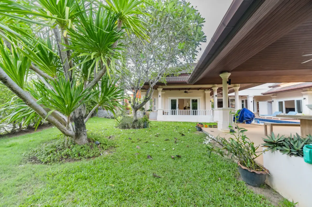 5-Bed Luxury Villa with Pool, Layan — Layan · 4/42