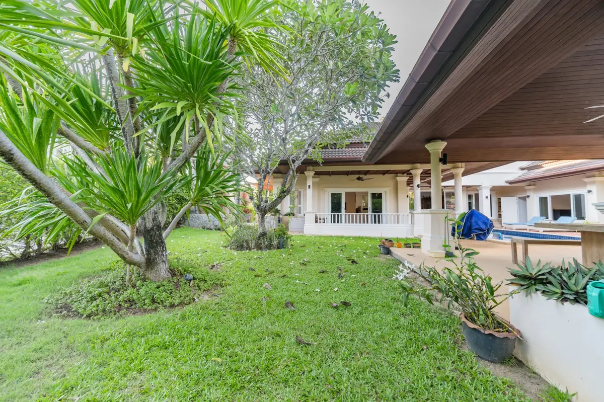 5-Bed Luxury Villa with Pool, Layan — Layan · 4/42
