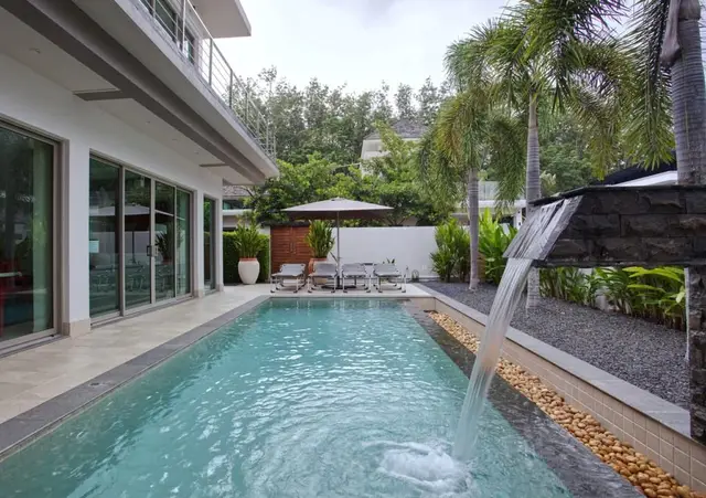 Stunning, spacious 3-Bedroom villa, with pool view in Diamond Tree Villa project, on Bangtao / Laguna beach — Cherng Talay