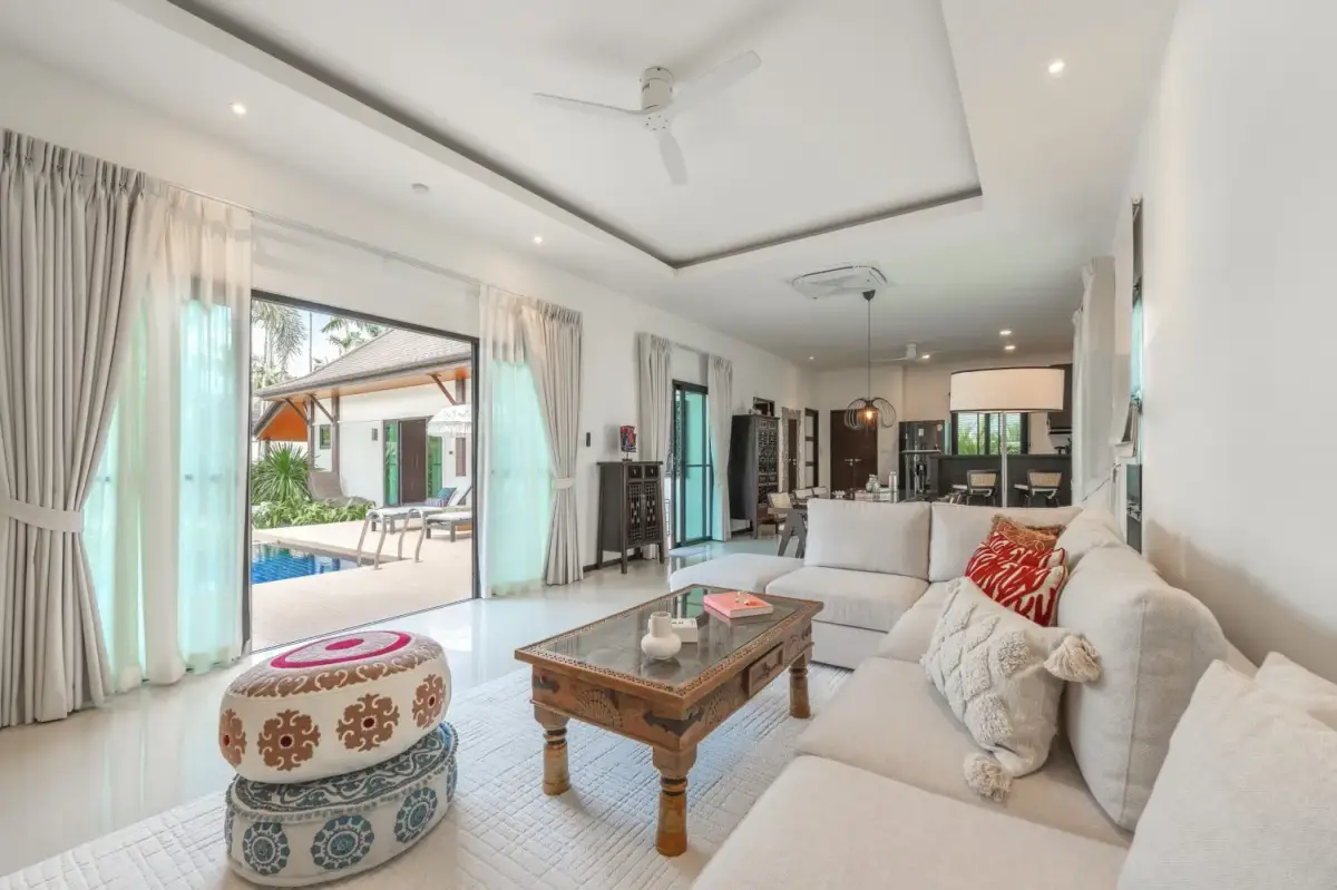 4-Bed Villa, Two Villas Oriental Style Layan — Layan · 3/58