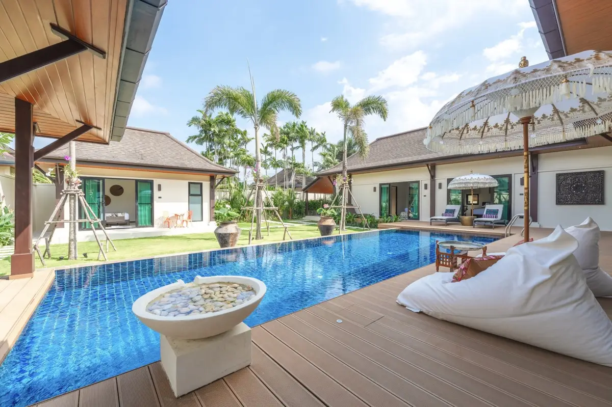วิลล่า 4 ห้องนอน 700 ตร.ม. Two Villas Oriental Style ลายัน — Layan · 4/58