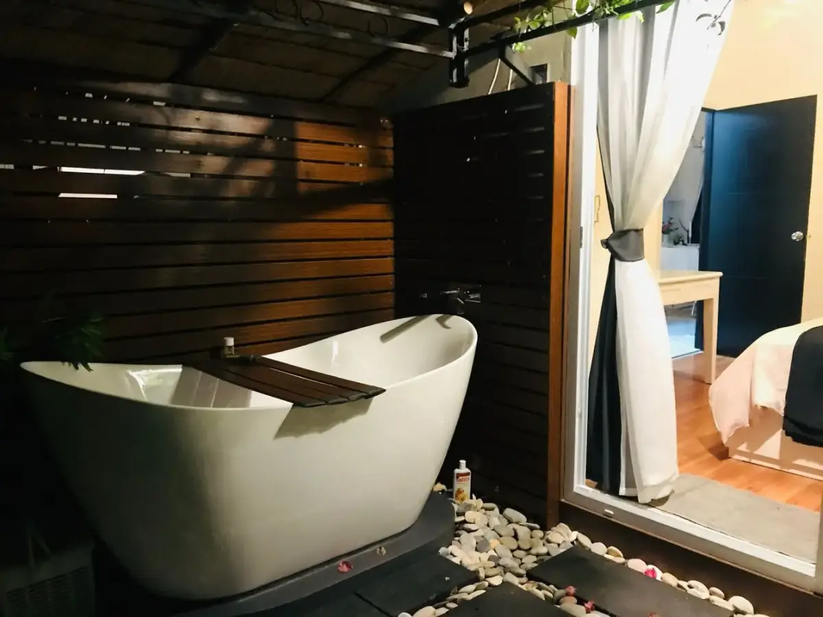 วิลล่า 2 ห้องนอน Kathu—วิวภูเขาและสวน — Kathu · 3/21