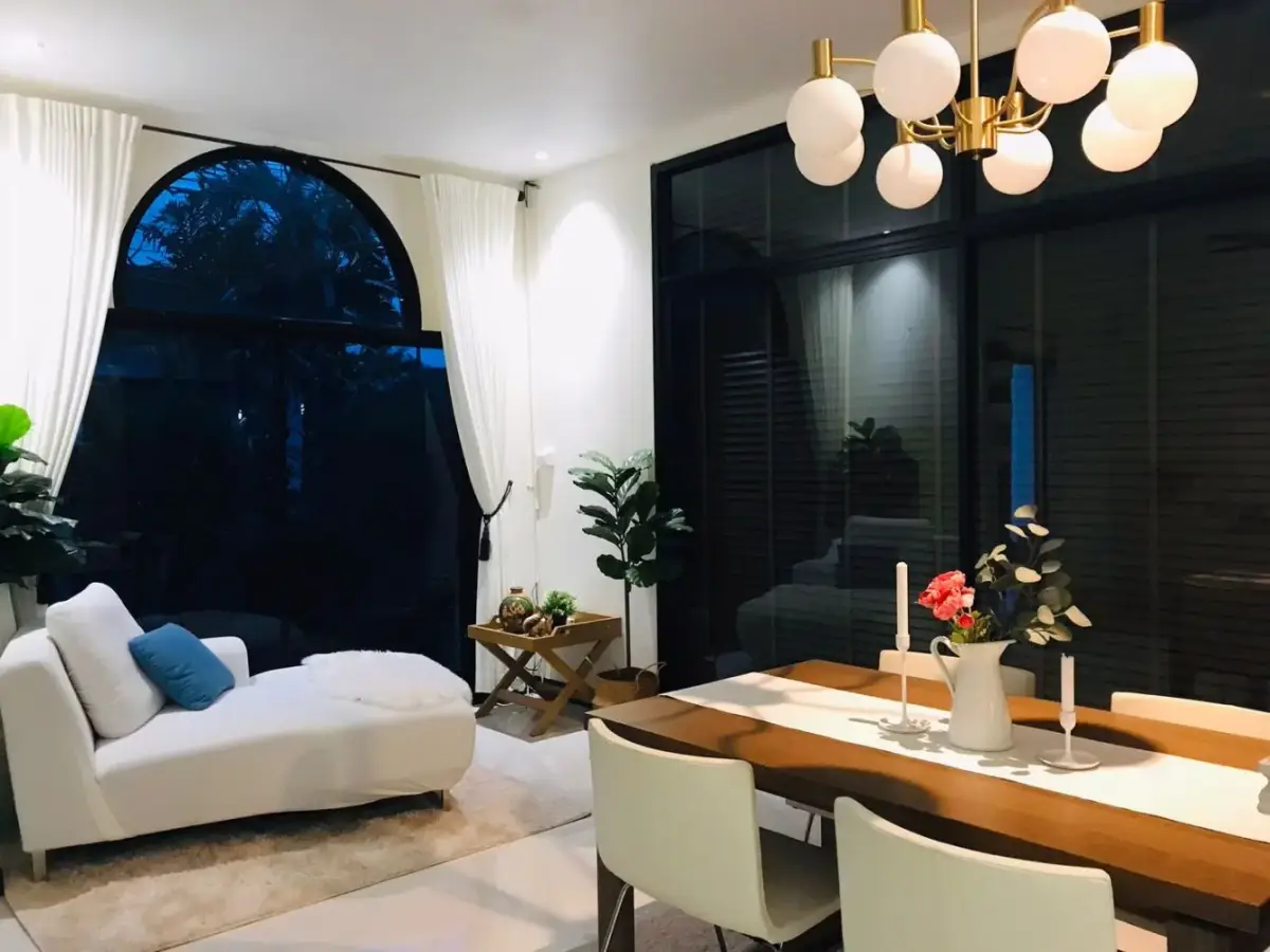 วิลล่า 2 ห้องนอน Kathu—วิวภูเขาและสวน — Kathu · 4/21