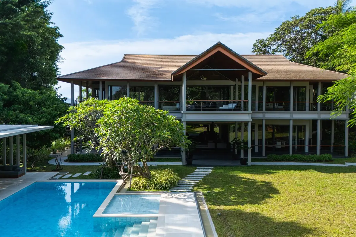 6-Bed Sea-View Villa in Katamanda — Kata · 2/29